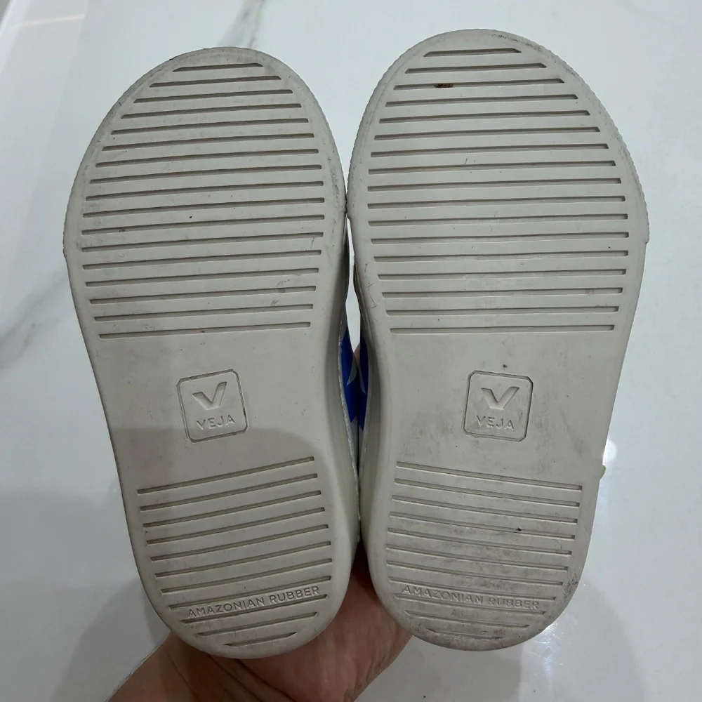 VEJA Kids Leather Sneakers White Gray Blue Velcro - Picture 6 of 7